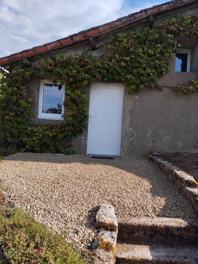 Maison Au Calme Avec Vue Etang Clesse  Zewnętrze zdjęcie